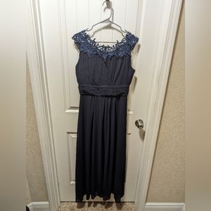 NEW Navy Blue Michele Laperle Formal Dress -w-  Lace Neckline Sz XL Bridesmaid